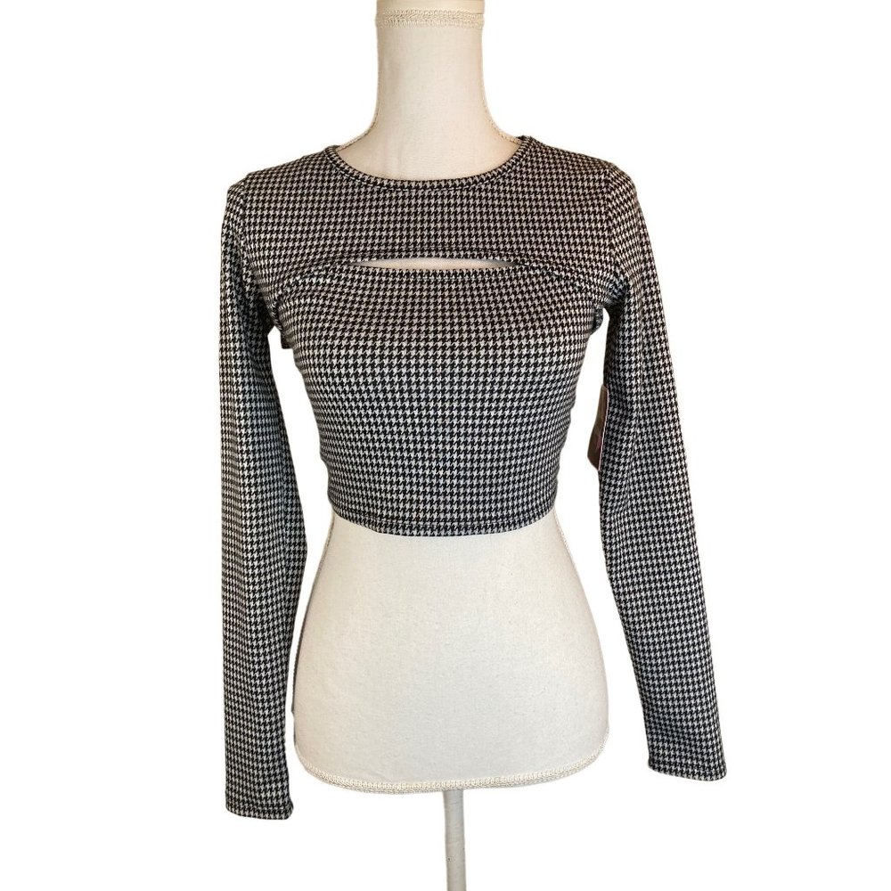 Mixed Threads Houndstooth Cutout Top